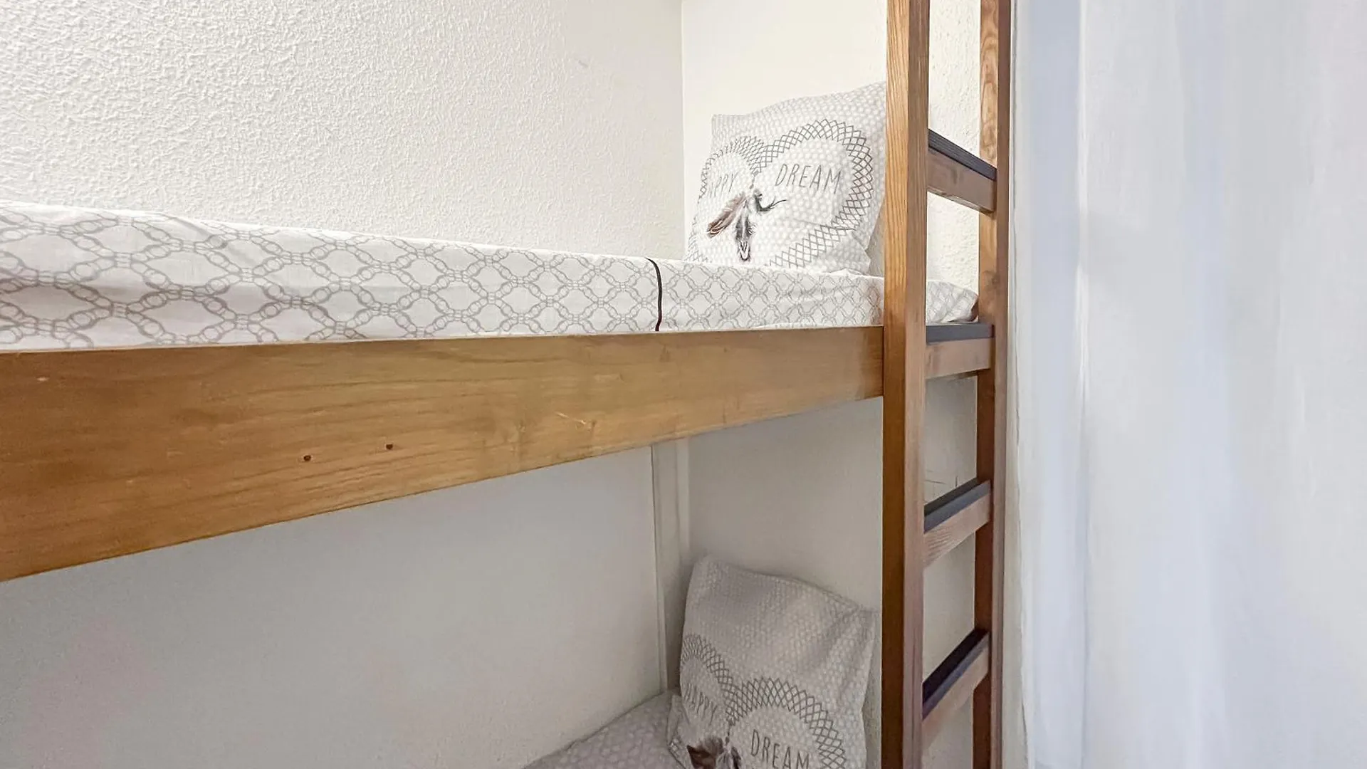 Joli Studio 4Pers Piscine Tout Confort Juan-les-Pins Holiday home