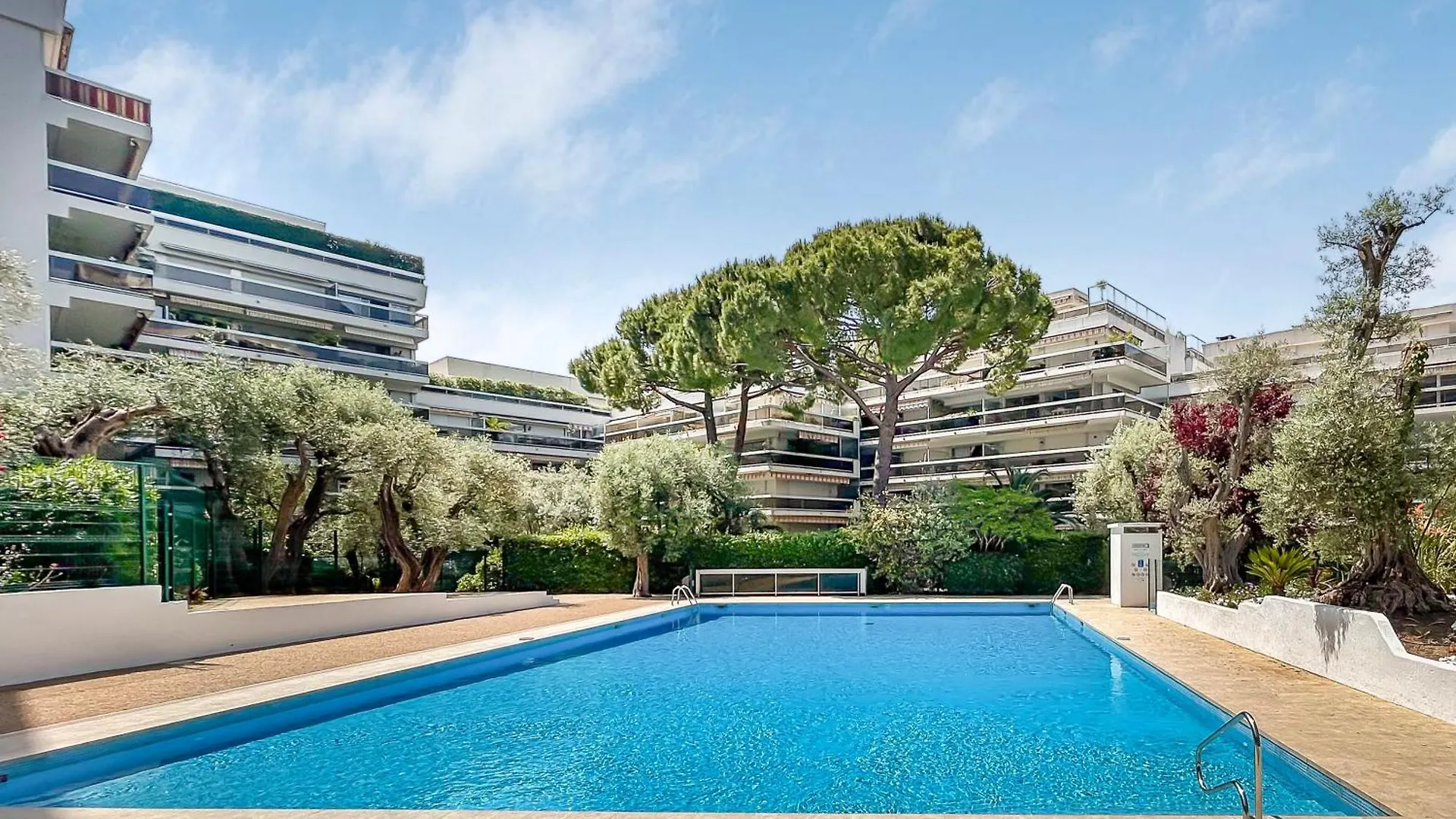 Joli Studio 4Pers Piscine Tout Confort Juan-les-Pins France